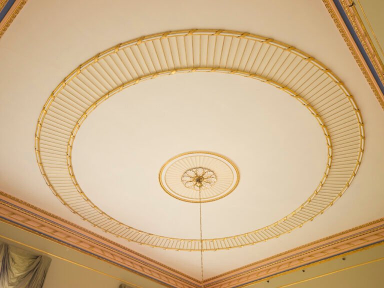 Fine example of ceilings